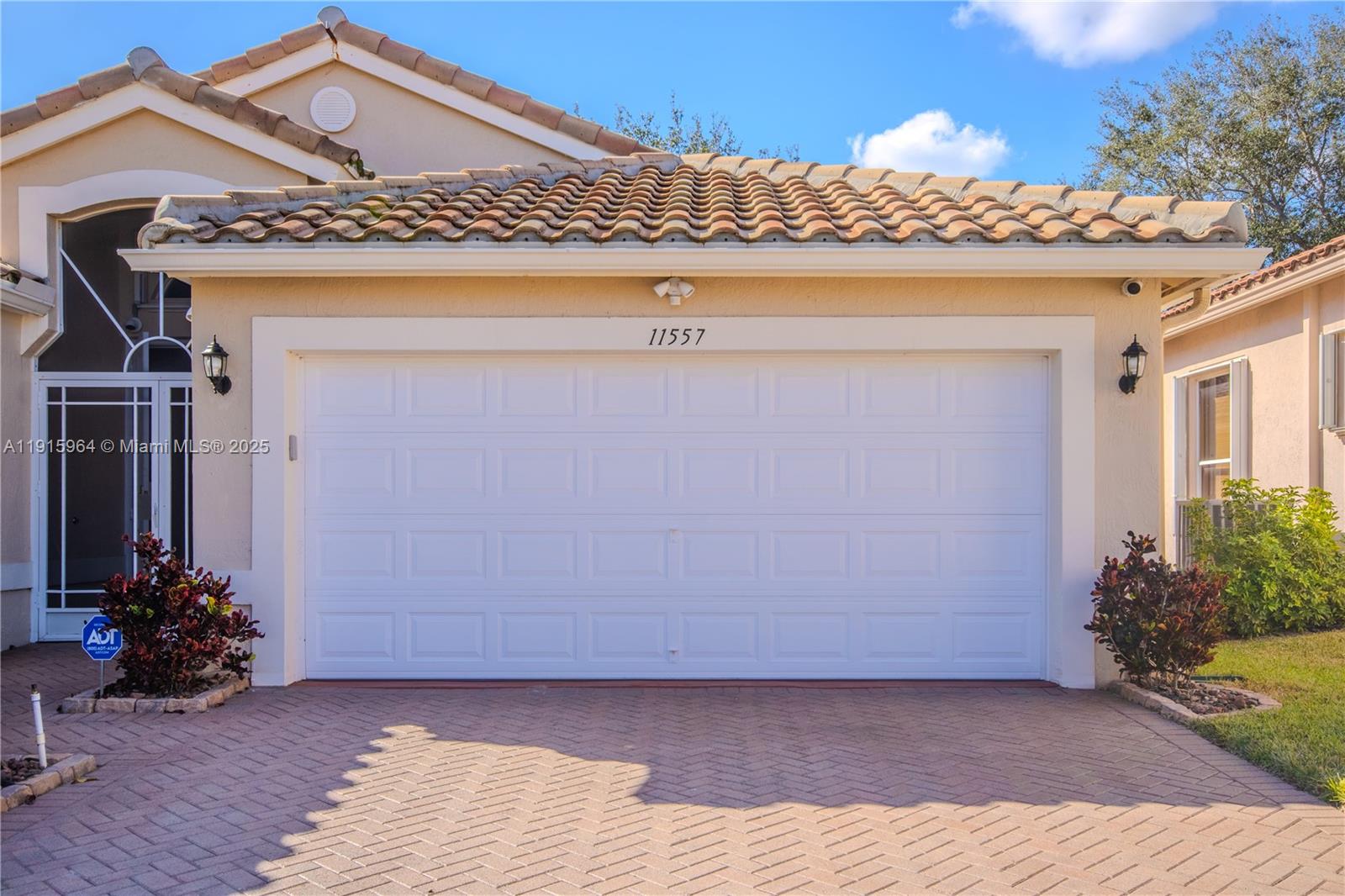 11557 Bristol Wood Ave