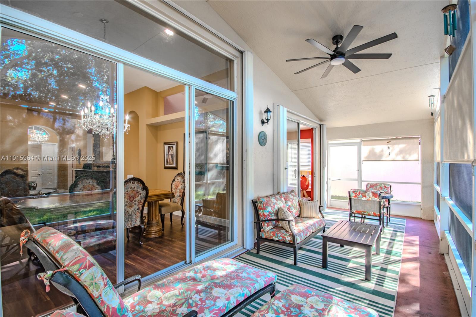 CASCADE LAKES - Residential