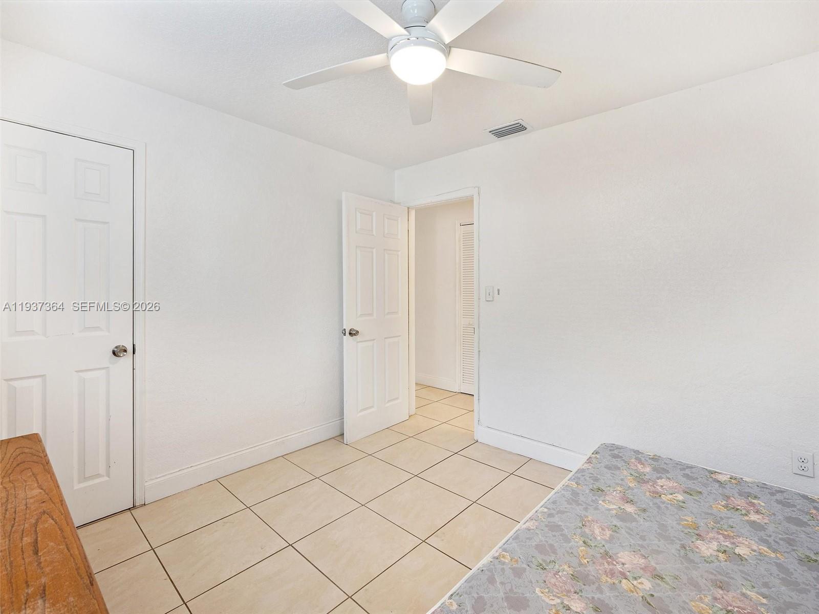 WEST RIVER SEC CROISSANT - Residential Lease