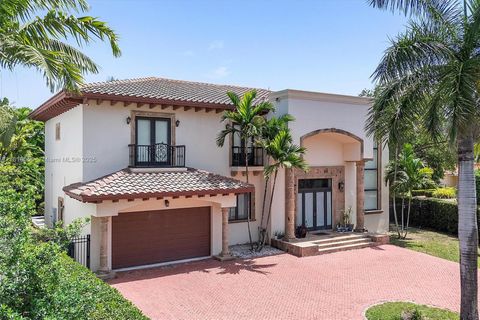 18825 N Bay Rd Sunny Isles Beach FL 33160