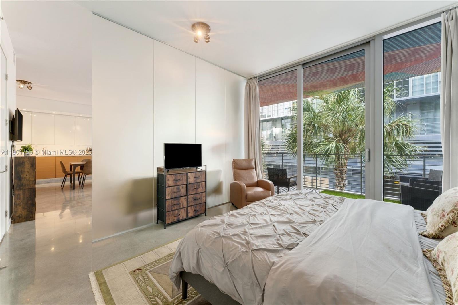 250 WYNWOOD CONDO - Residential Lease