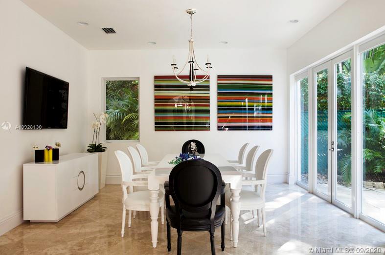 Villas De Vizcaya - Residential