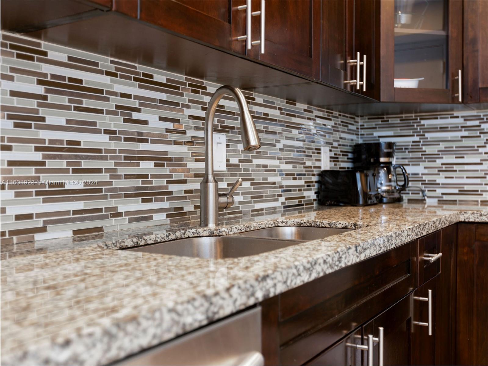 TIDES ON HOLLYWOOD BEACH - Residential