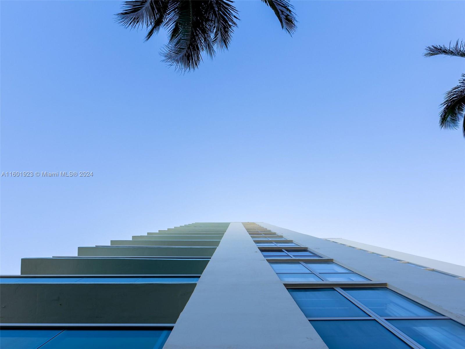 TIDES ON HOLLYWOOD BEACH - Residential