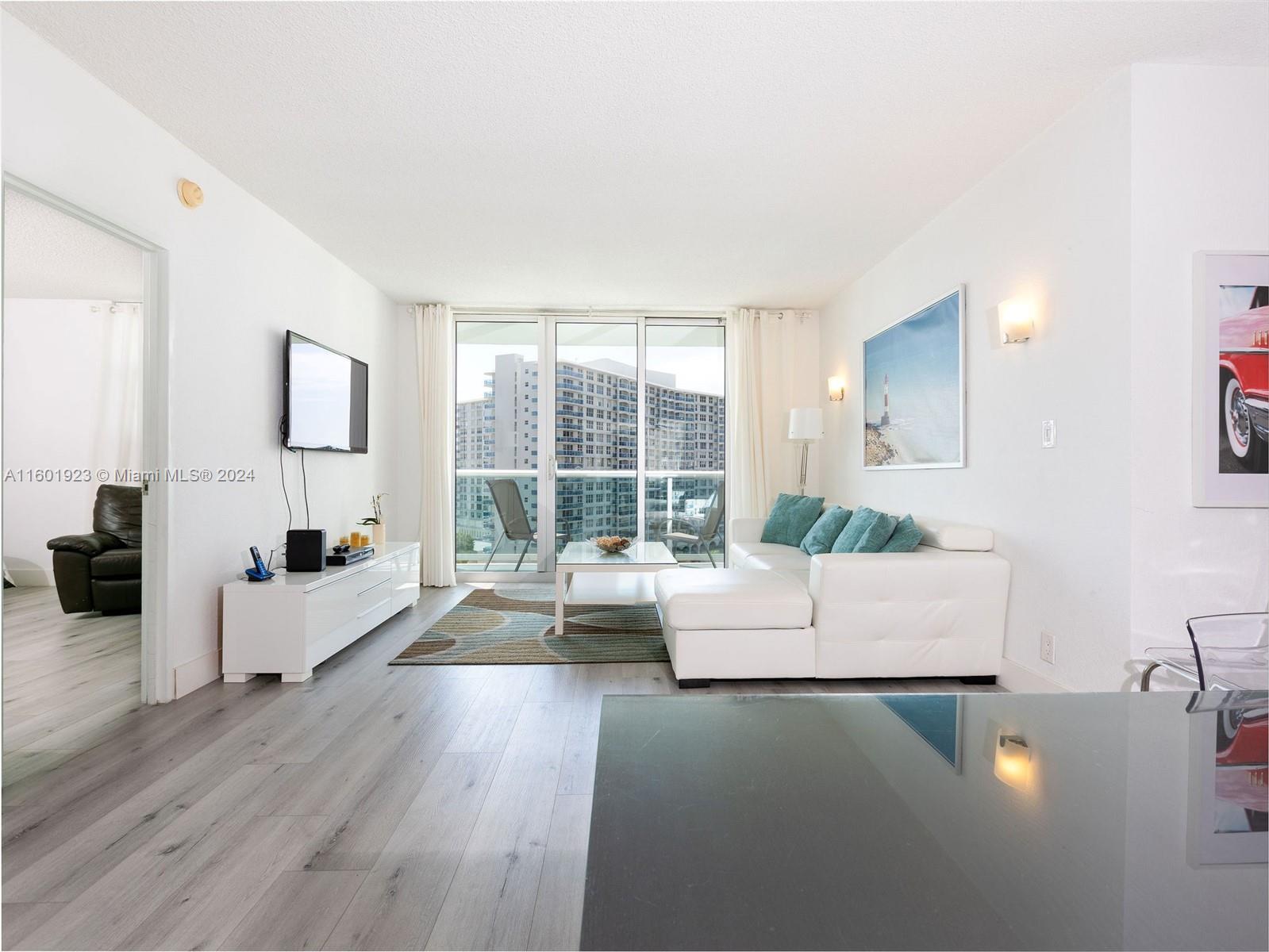 3901 S Ocean Dr 10P