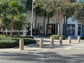 19370 COLLINS AVE CU3