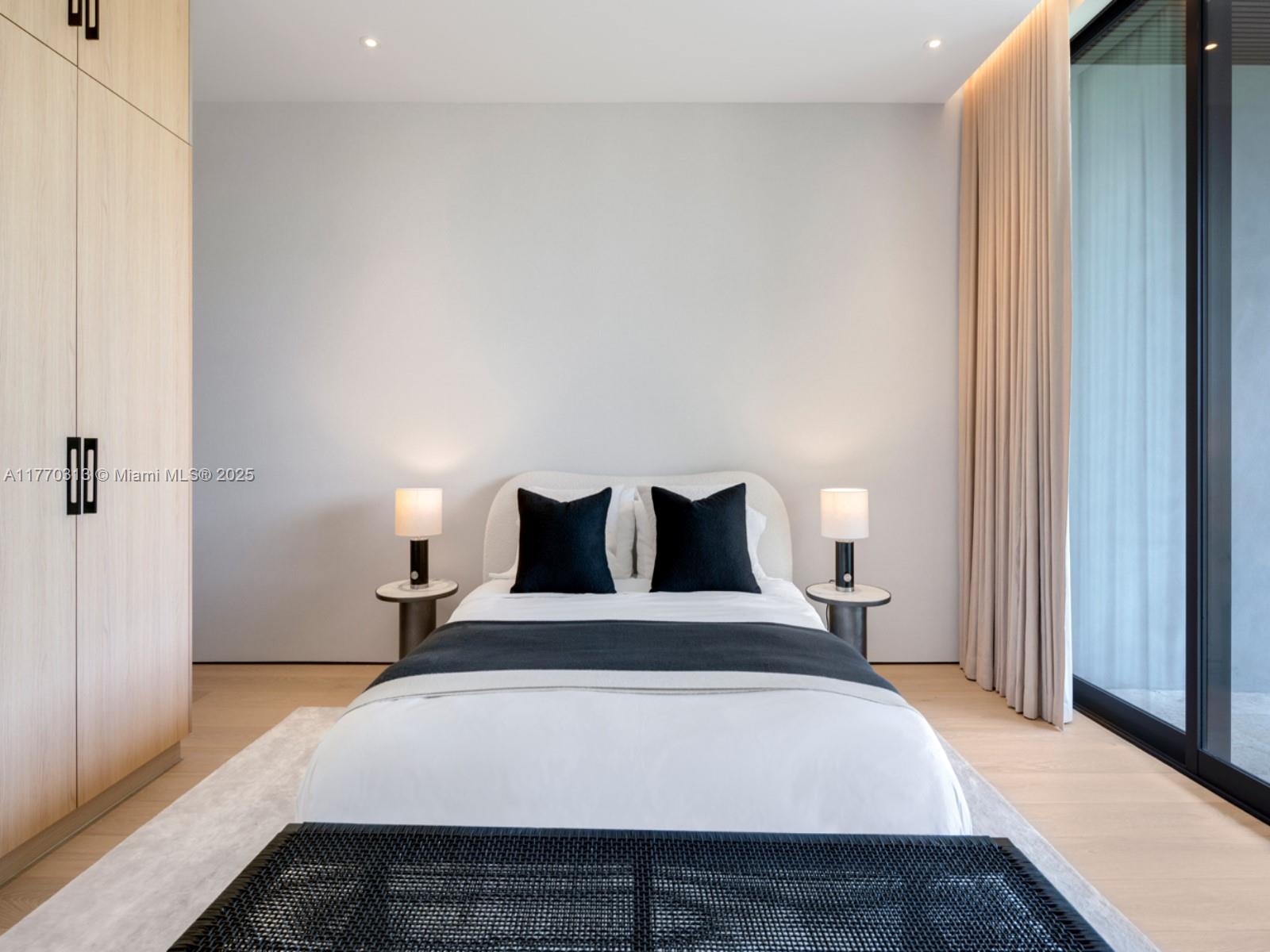 DI LIDO ISLAND - Residential Lease