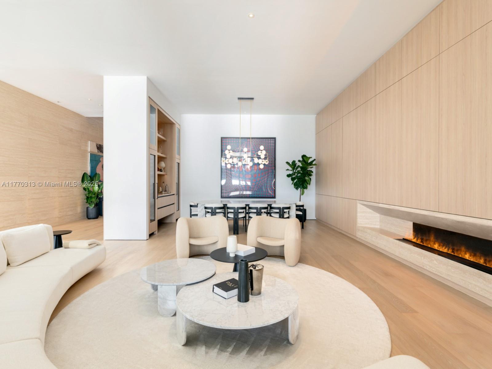 28 W Dilido Dr, Miami Beach, FL, 33139/$250,000 4 28 W Dilido Dr