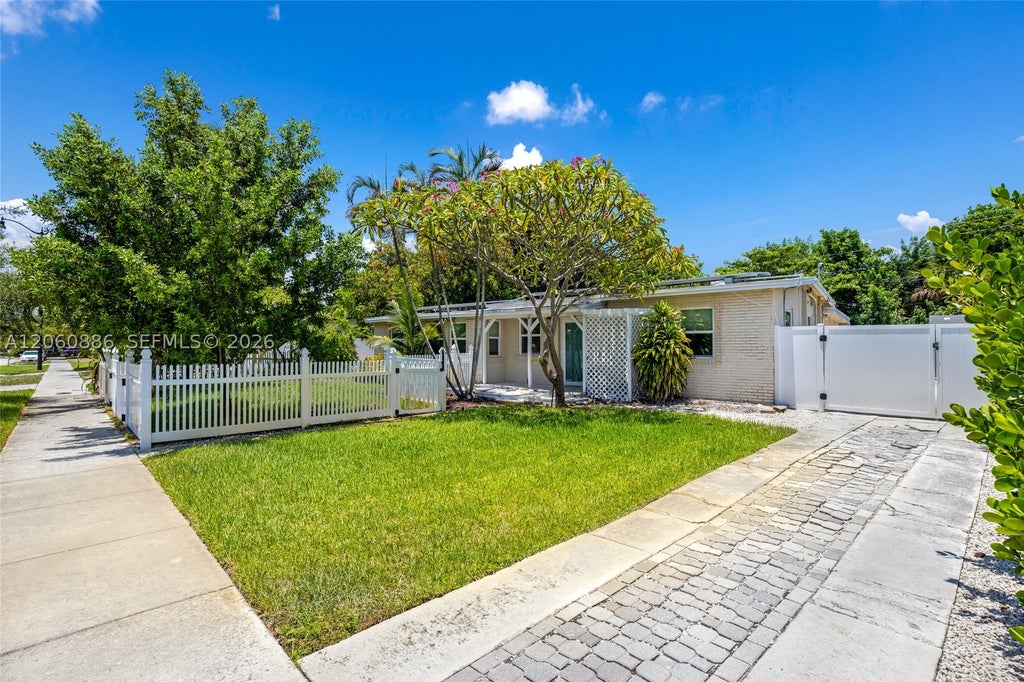 Photo of 1837 NE 48th Ct #0, Pompano Beach, FL 33064 (MLS # A12060886)