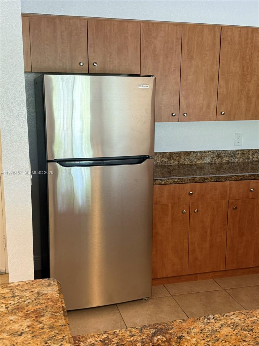 DORAL GARDENS II CONDO - Residential Lease