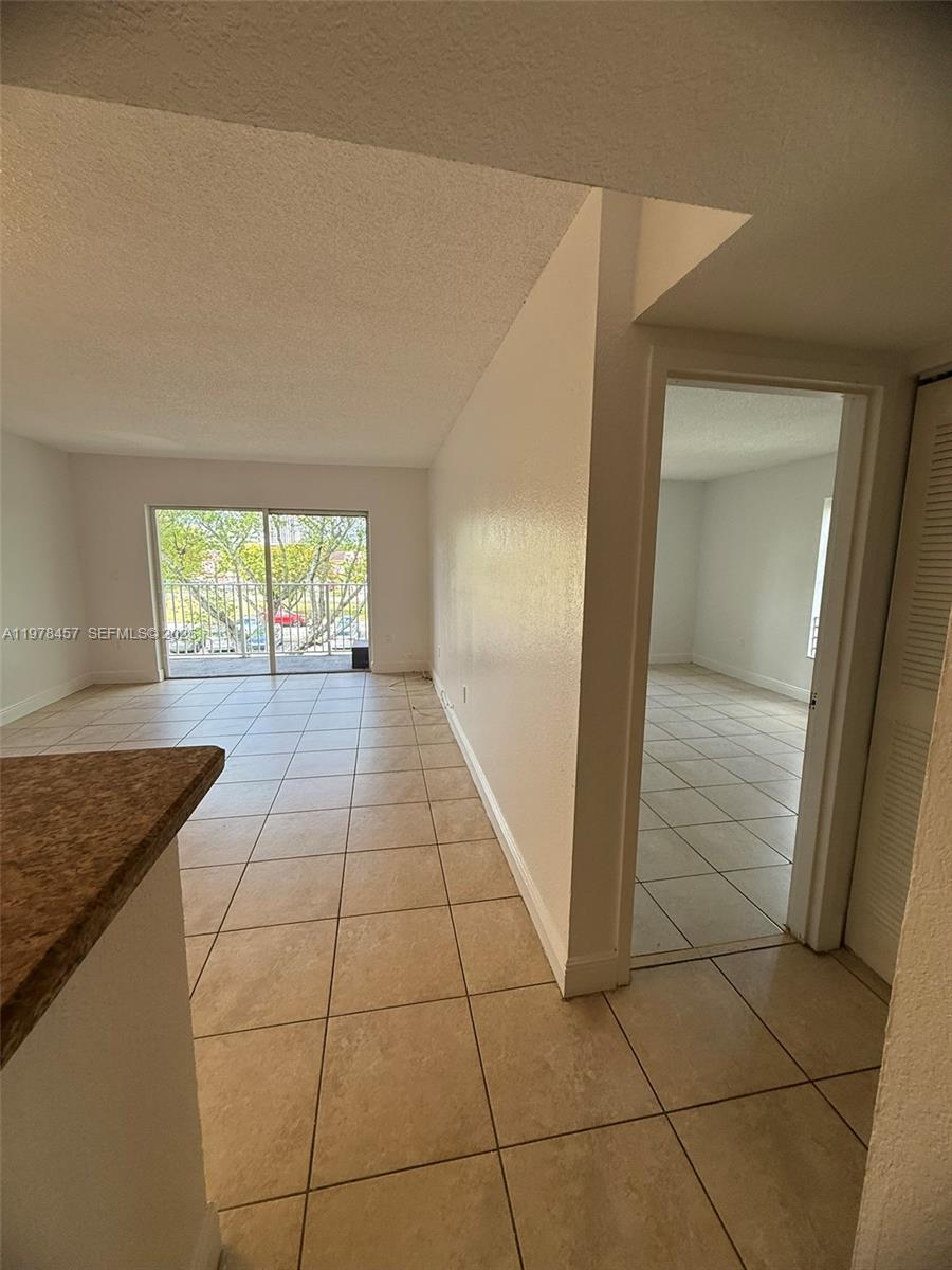DORAL GARDENS II CONDO - Residential Lease