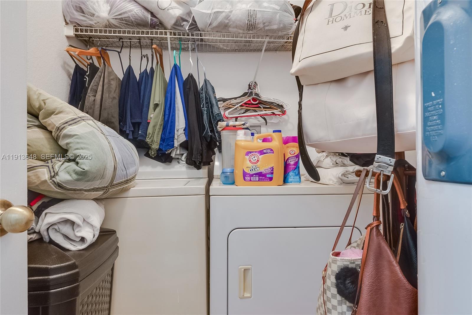 SANTA BARBARA - Residential Lease