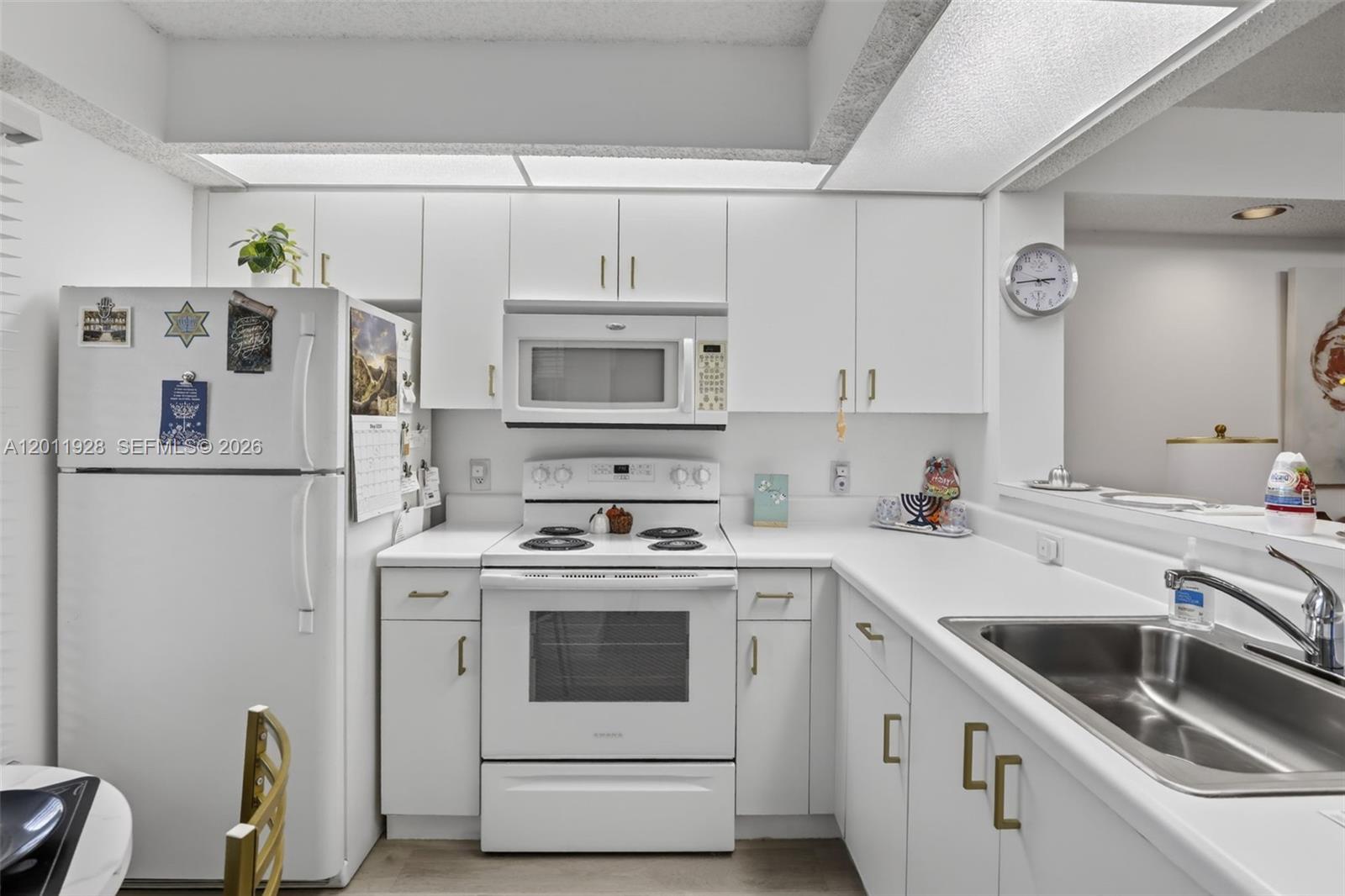 PLYMOUTH AT CENTURY VILLA - Residential