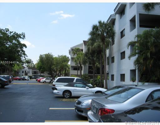 CALUSA CLUB VILG BLDG D N - Residential Lease