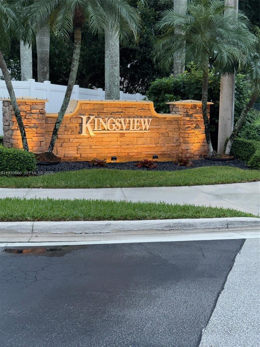 TOWNGATE - Residential