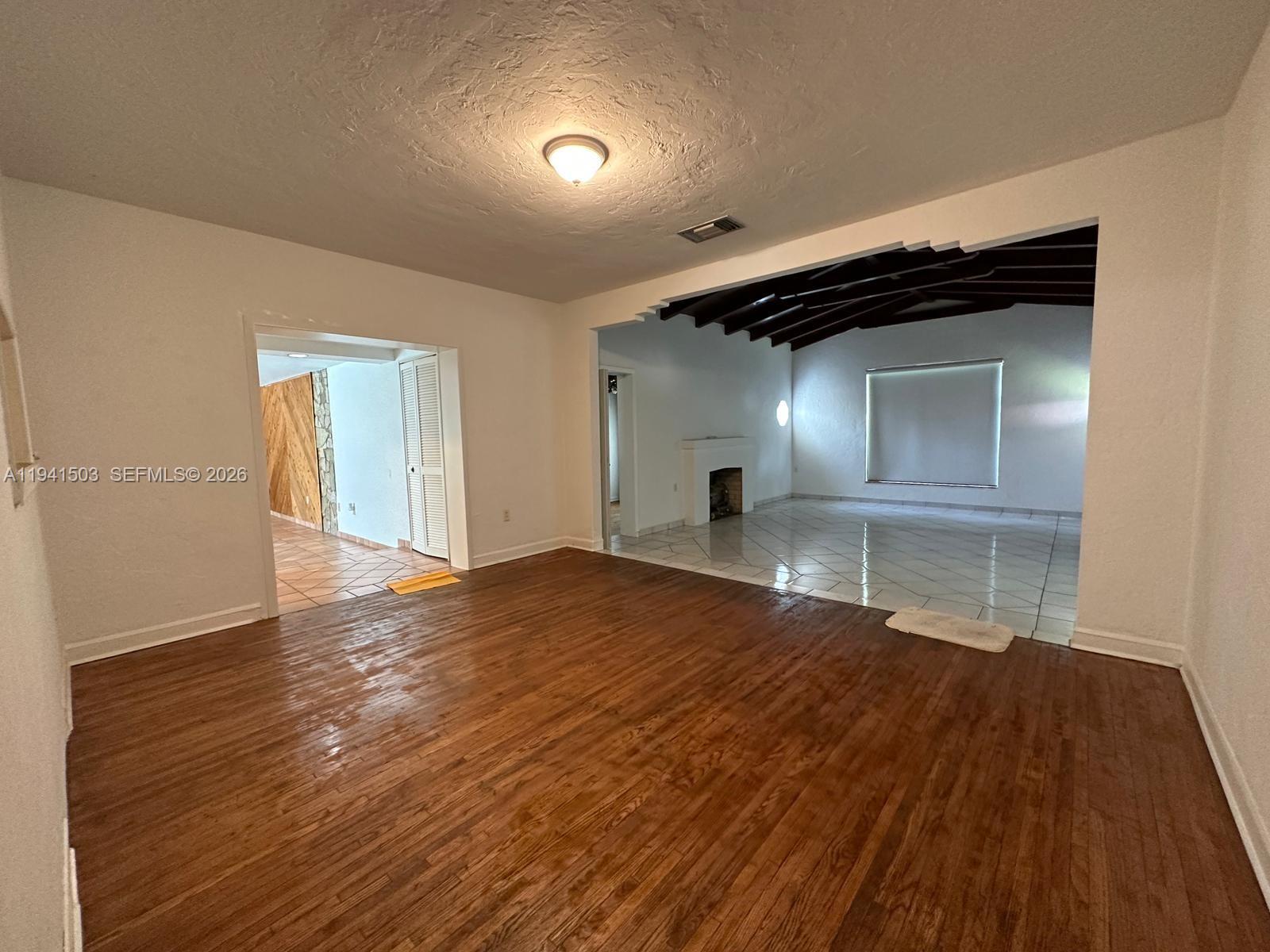 AUBURN HEIGHTS - Residential