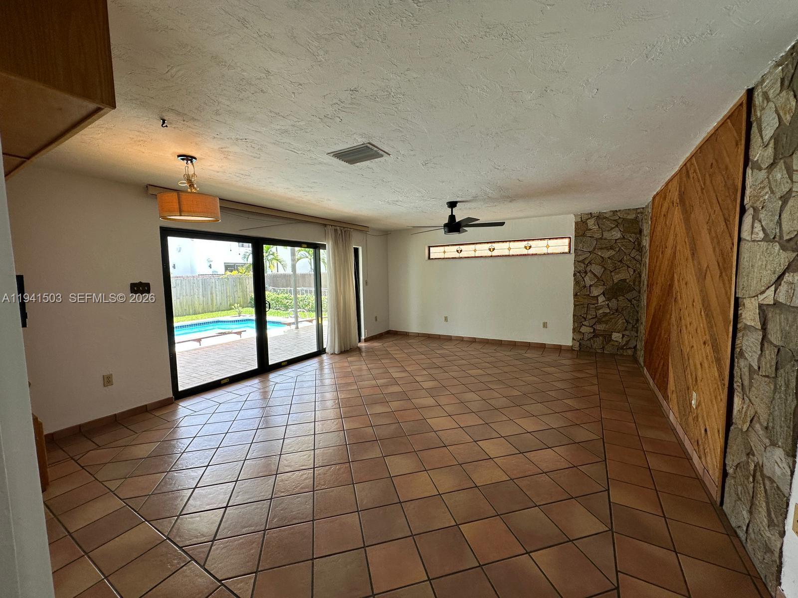 AUBURN HEIGHTS - Residential