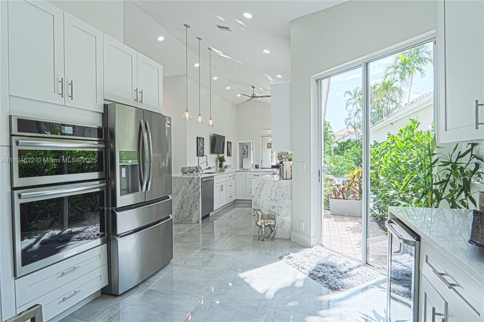 BANYANS OF ARVIDA COUNTRY - Residential