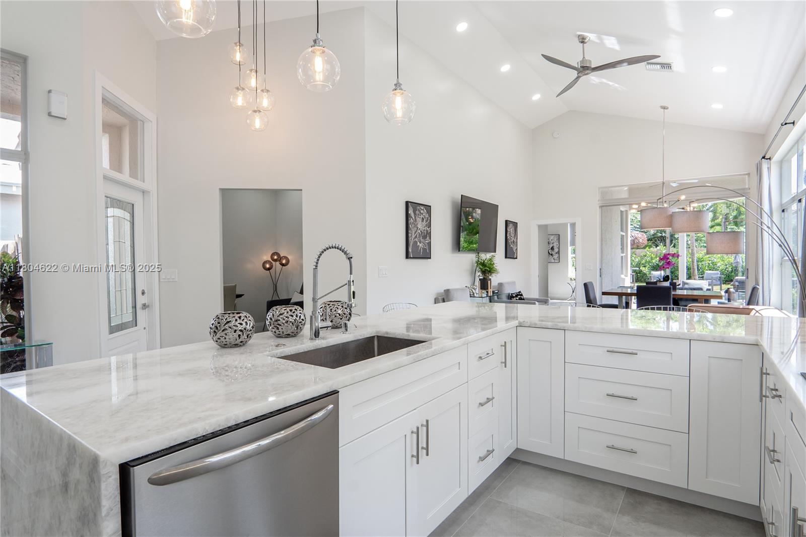 BANYANS OF ARVIDA COUNTRY - Residential