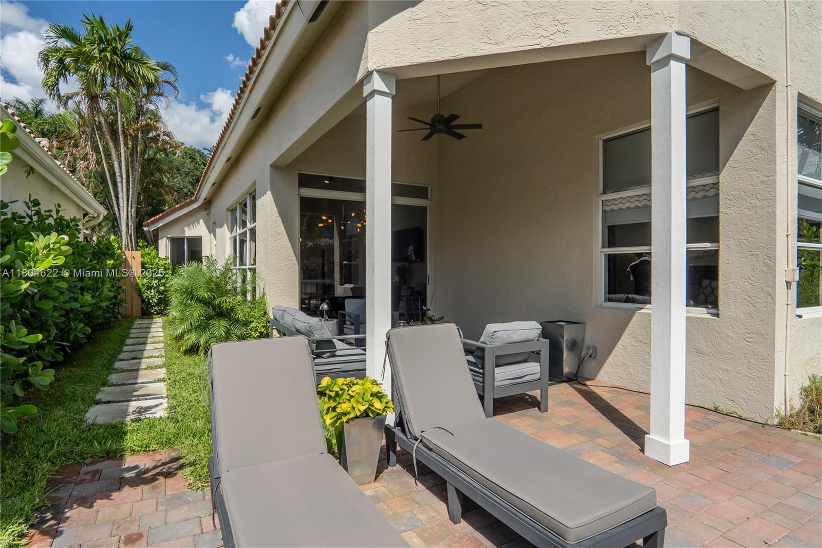 BANYANS OF ARVIDA COUNTRY - Residential