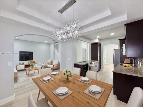 884 NW 170th Ter Pembroke Pines FL 33028