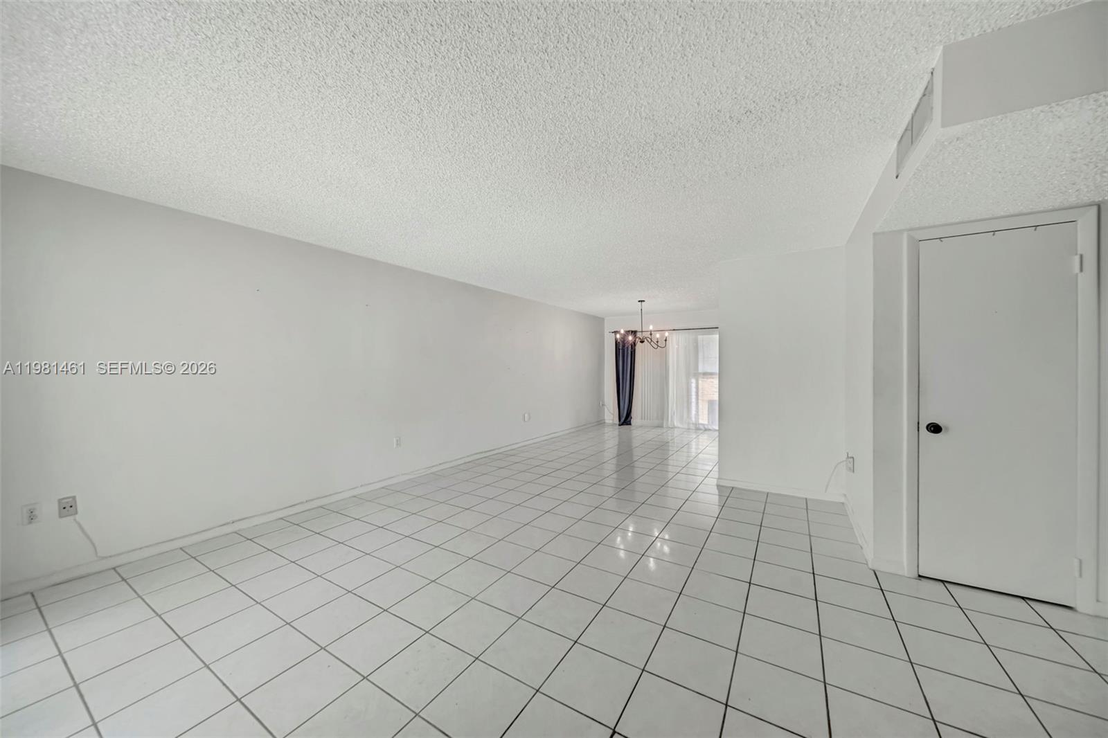 KENDALE LAKES TOWNHOUSE C - Residential