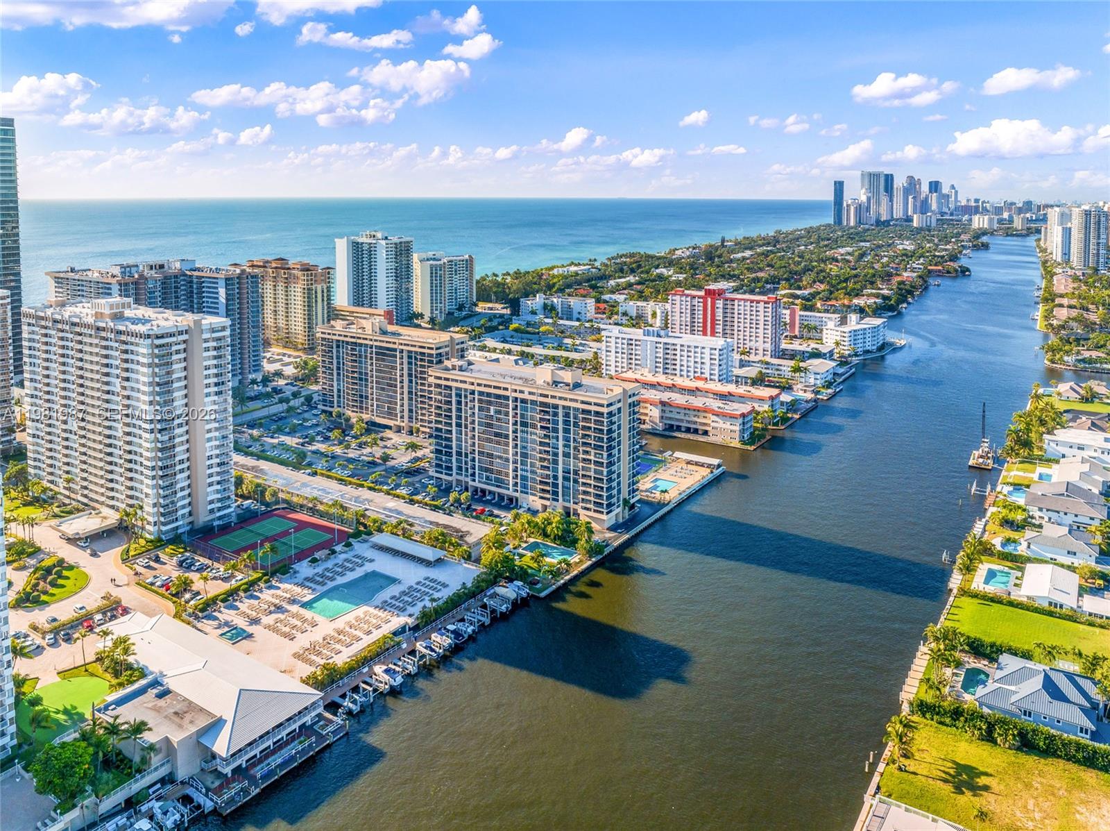 AVANT GARDE CONDO - Residential Lease