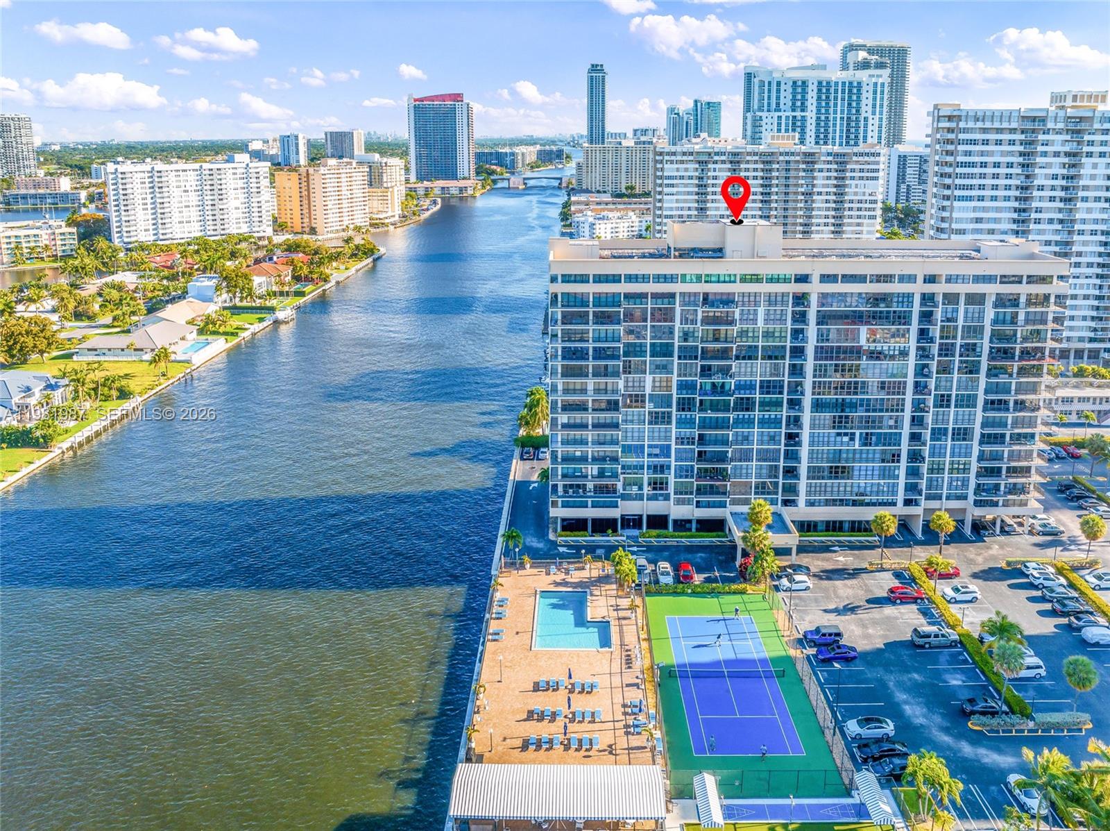 AVANT GARDE CONDO - Residential Lease