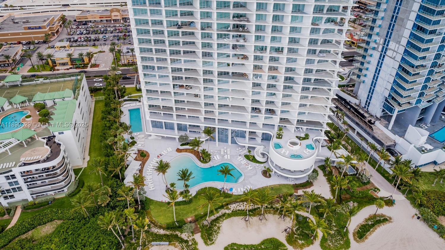 JADE SIGNATURE CONDO - Residential Lease