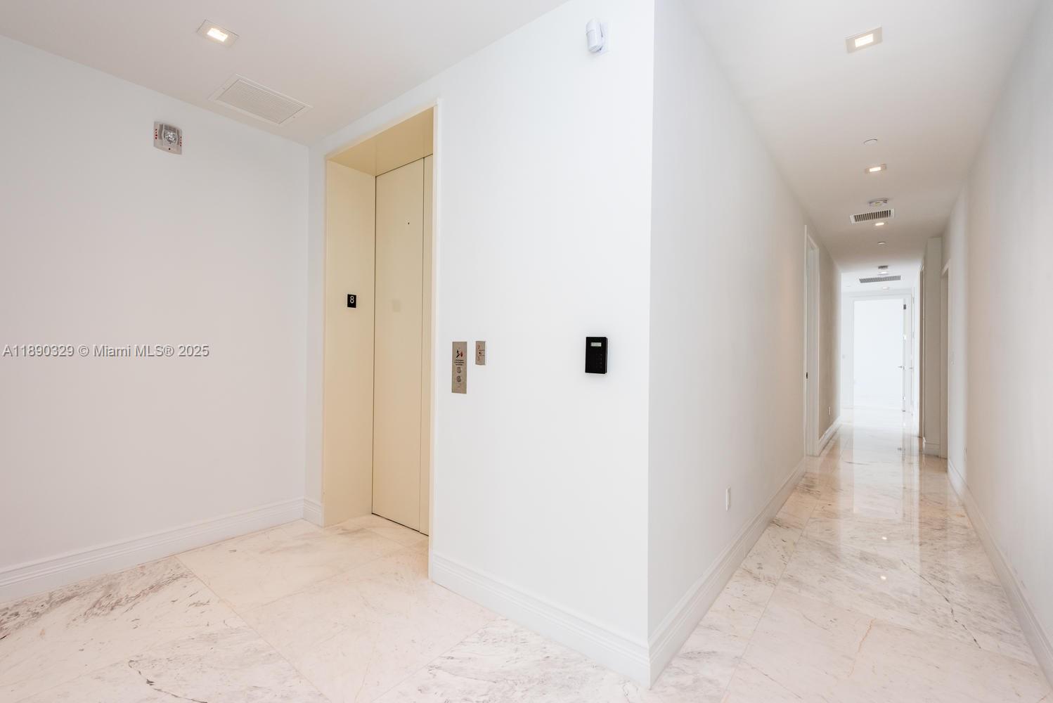 JADE SIGNATURE CONDO - Residential Lease