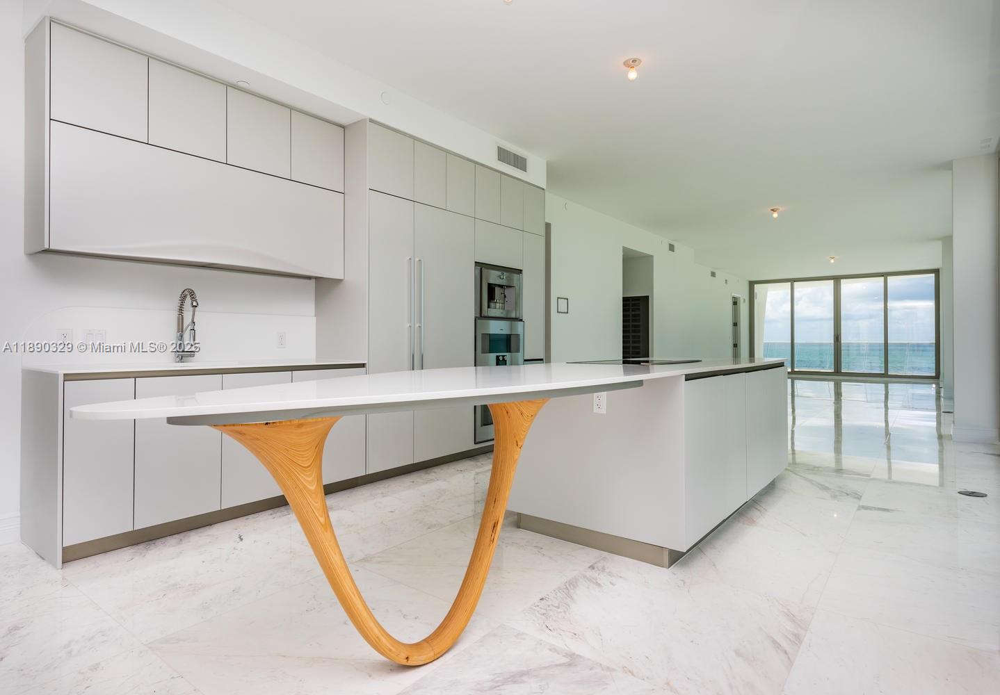 JADE SIGNATURE CONDO - Residential Lease