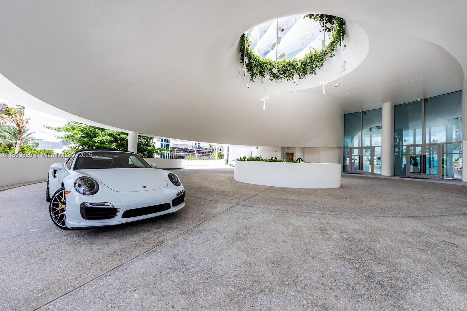JADE SIGNATURE CONDO - Residential Lease