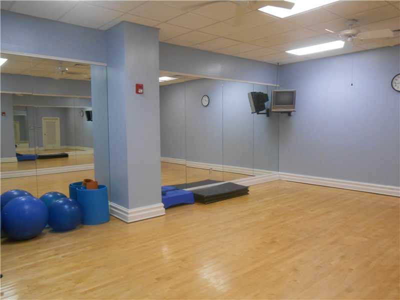 THE WAVE CONDO - Residential Lease