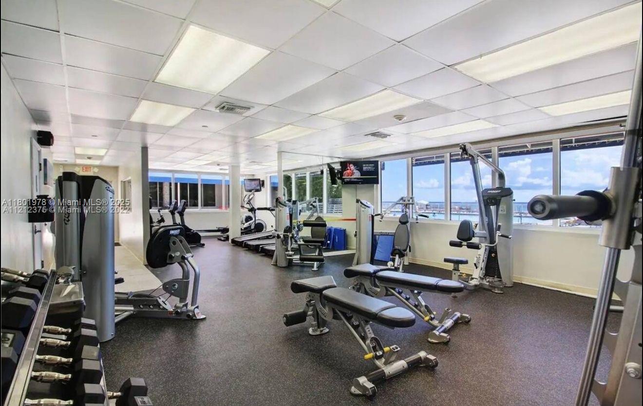 Rental Property at 19201 Collins Ave 1121, Sunny Isles Beach, Miami-Dade County, Florida - Bathrooms: 1  - $3,000 MO.