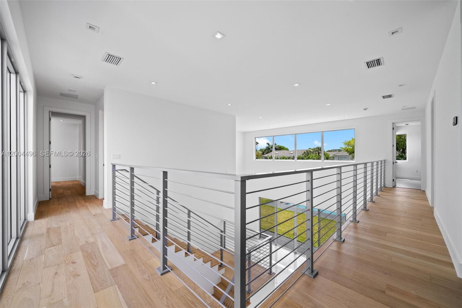 WESTON ESTATES - Residential