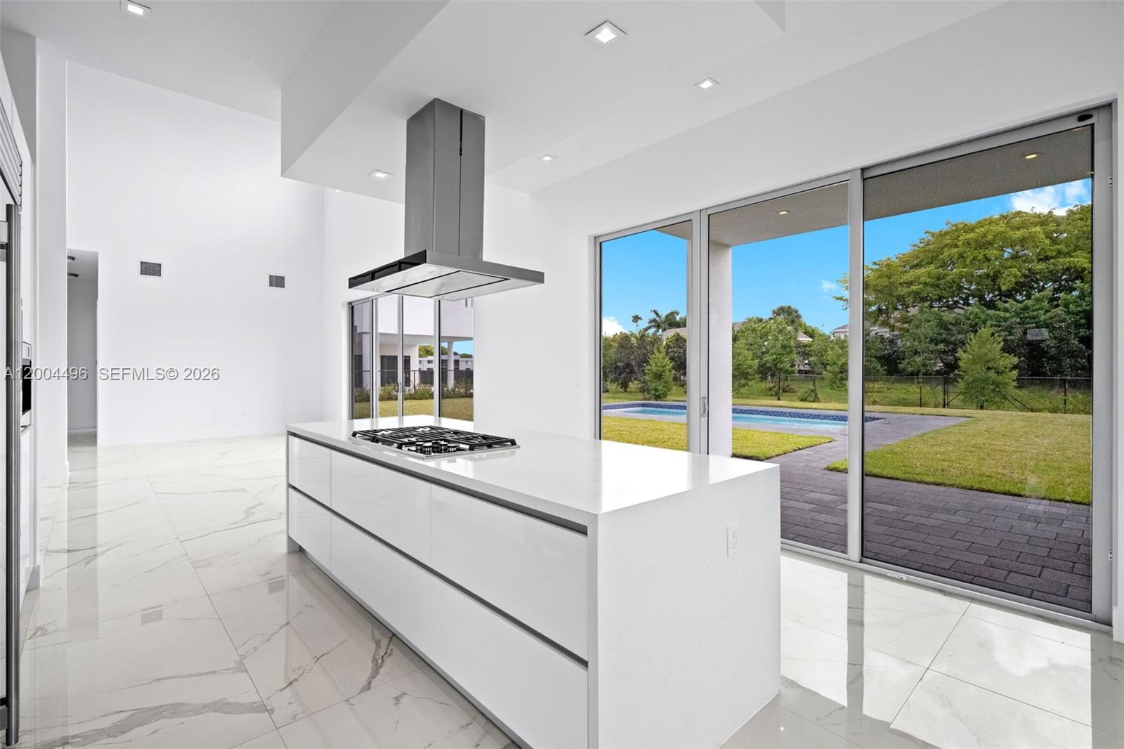 WESTON ESTATES - Residential