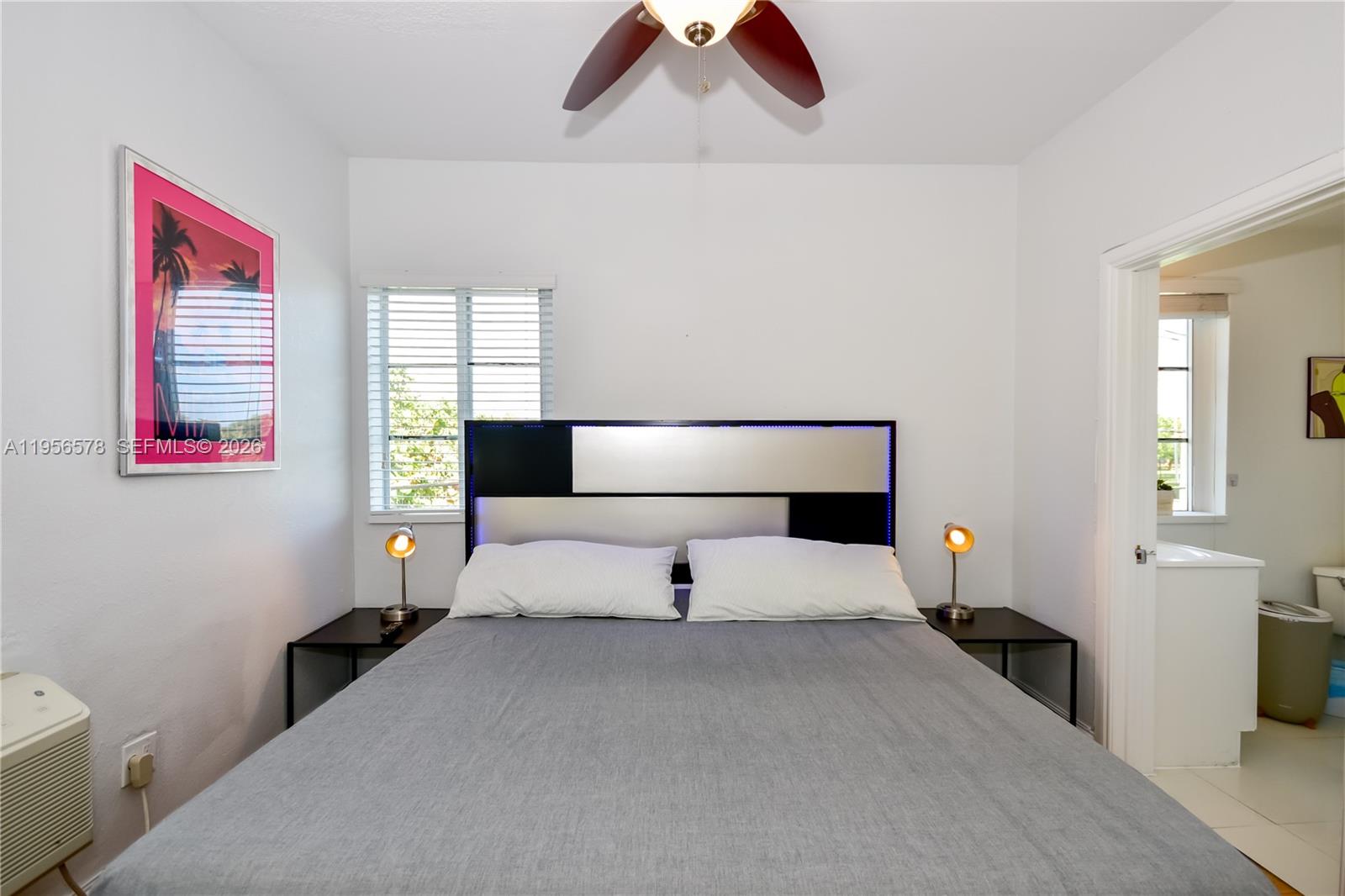 THE LOFTS AT COLLINS COND - Residential Lease