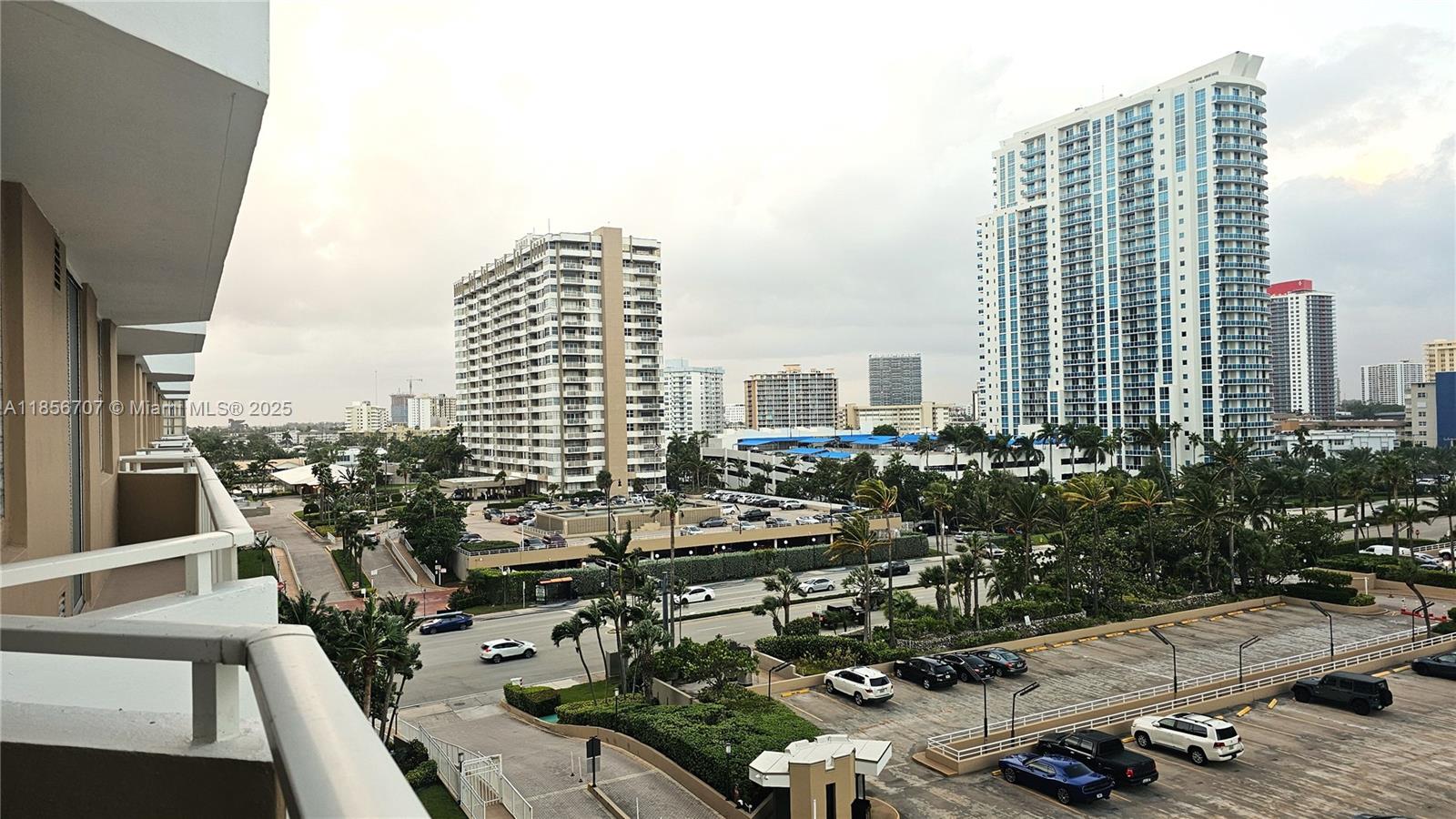 HEMISPHERES CONDO - Residential Lease