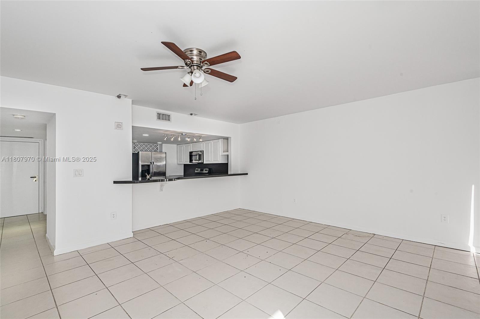 555 NE 15th St 603