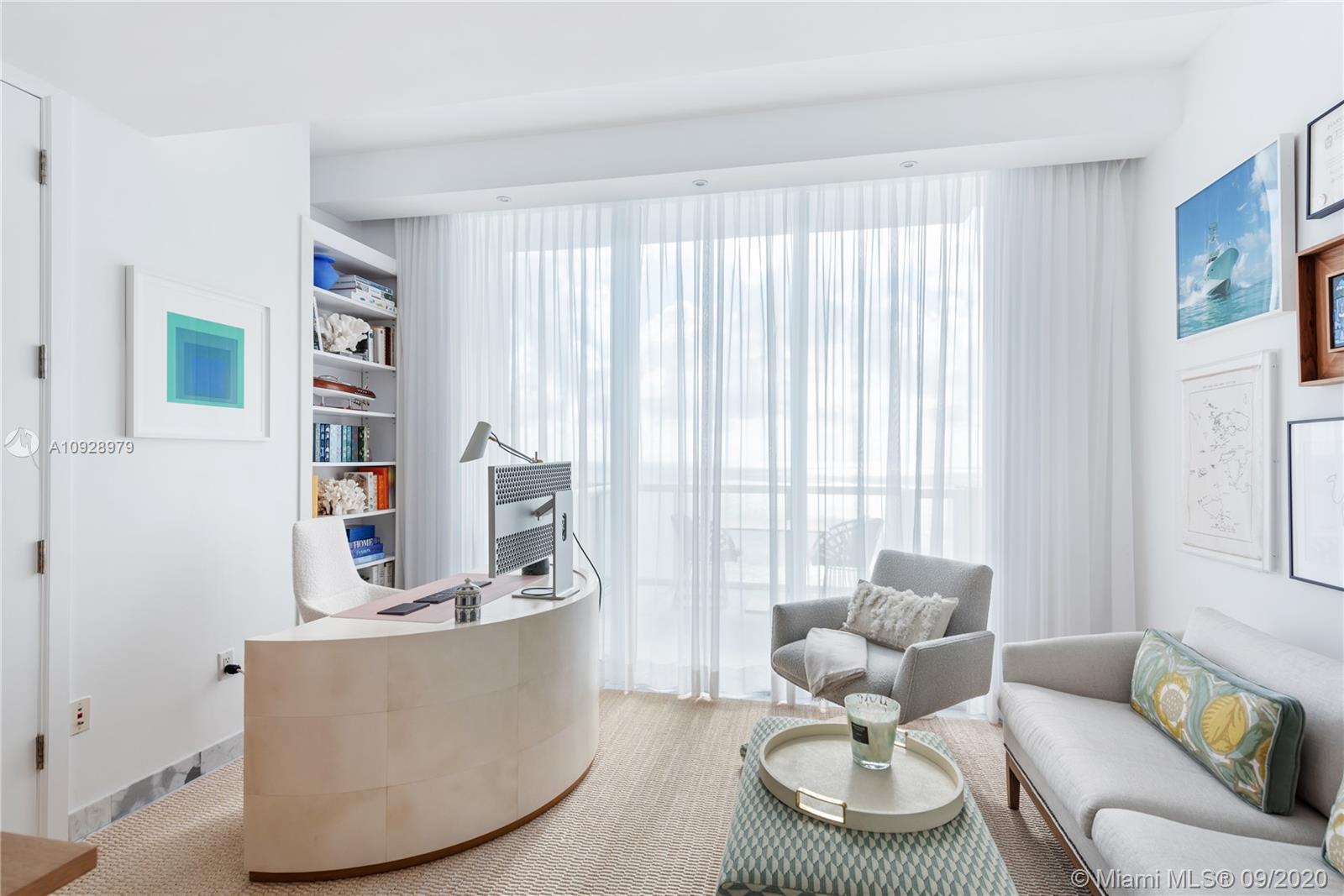 CONTINUUM ON SOUTH BEACH - Residential