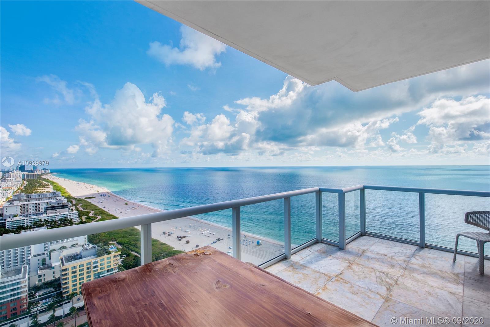 CONTINUUM ON SOUTH BEACH - Residential