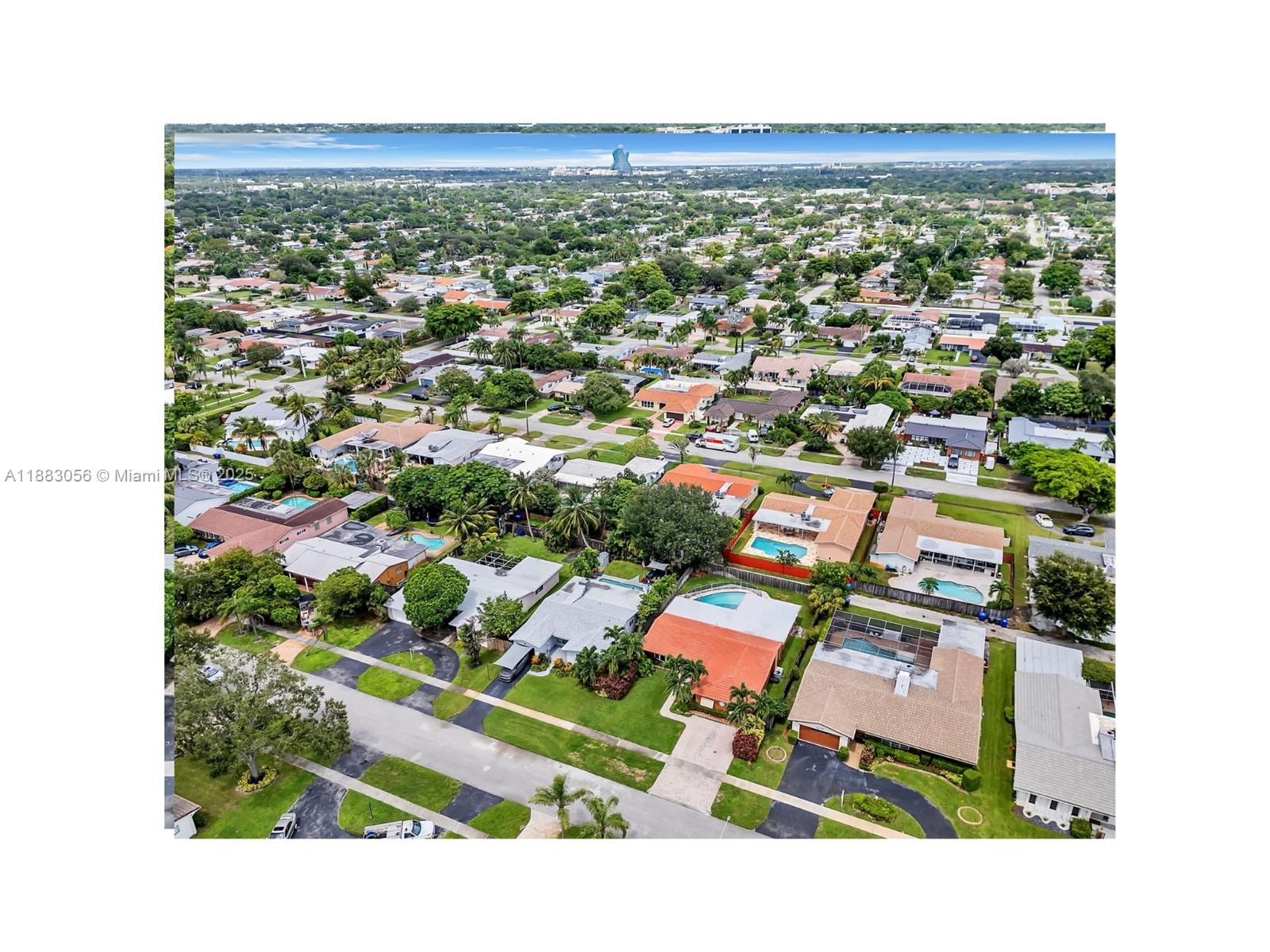 HOLLYWOOD HILLS 1965 - Residential