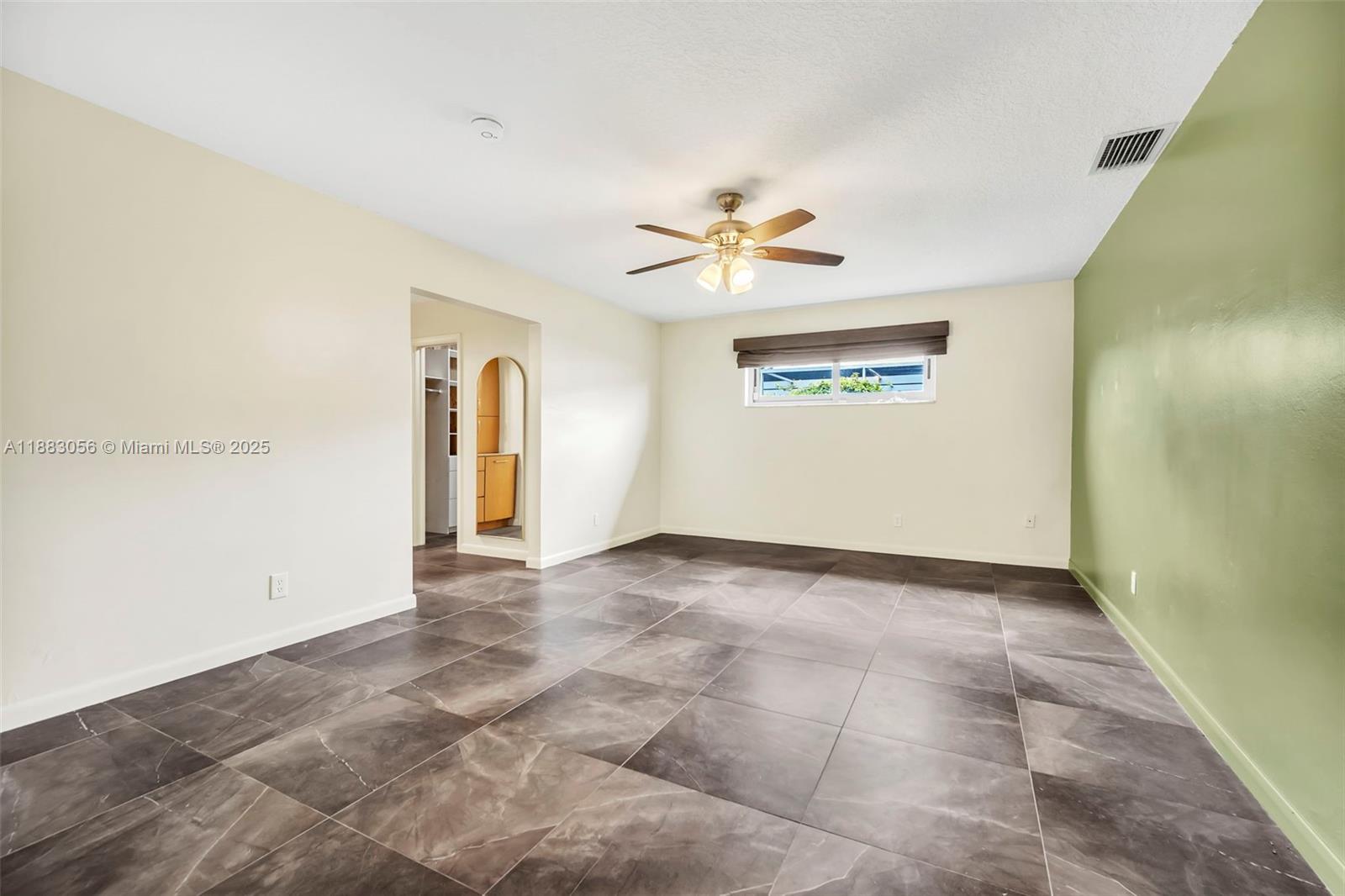 HOLLYWOOD HILLS 1965 - Residential