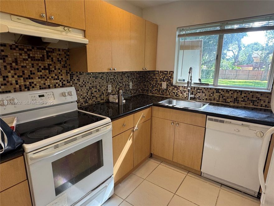 For Rent: Spacious 4 Bedroom, 2 Bath at Sombra Residences - Prime Location Near Aventura Mall

This beautifully maintained 4-bedroom, 2-bathroom home is conveniently located just minutes from Aventura Mall, providing easy access to shopping, dining, and entertainment in Miami, FL. The home features a front load washer and dryer, a glass top range, and sleek granite countertops in the kitchen. It also includes central air, tile floors throughout, and two assigned parking spaces for added convenience.

Don’t miss the opportunity to live in this exceptional home in a fantastic location. Available now for immediate move-in