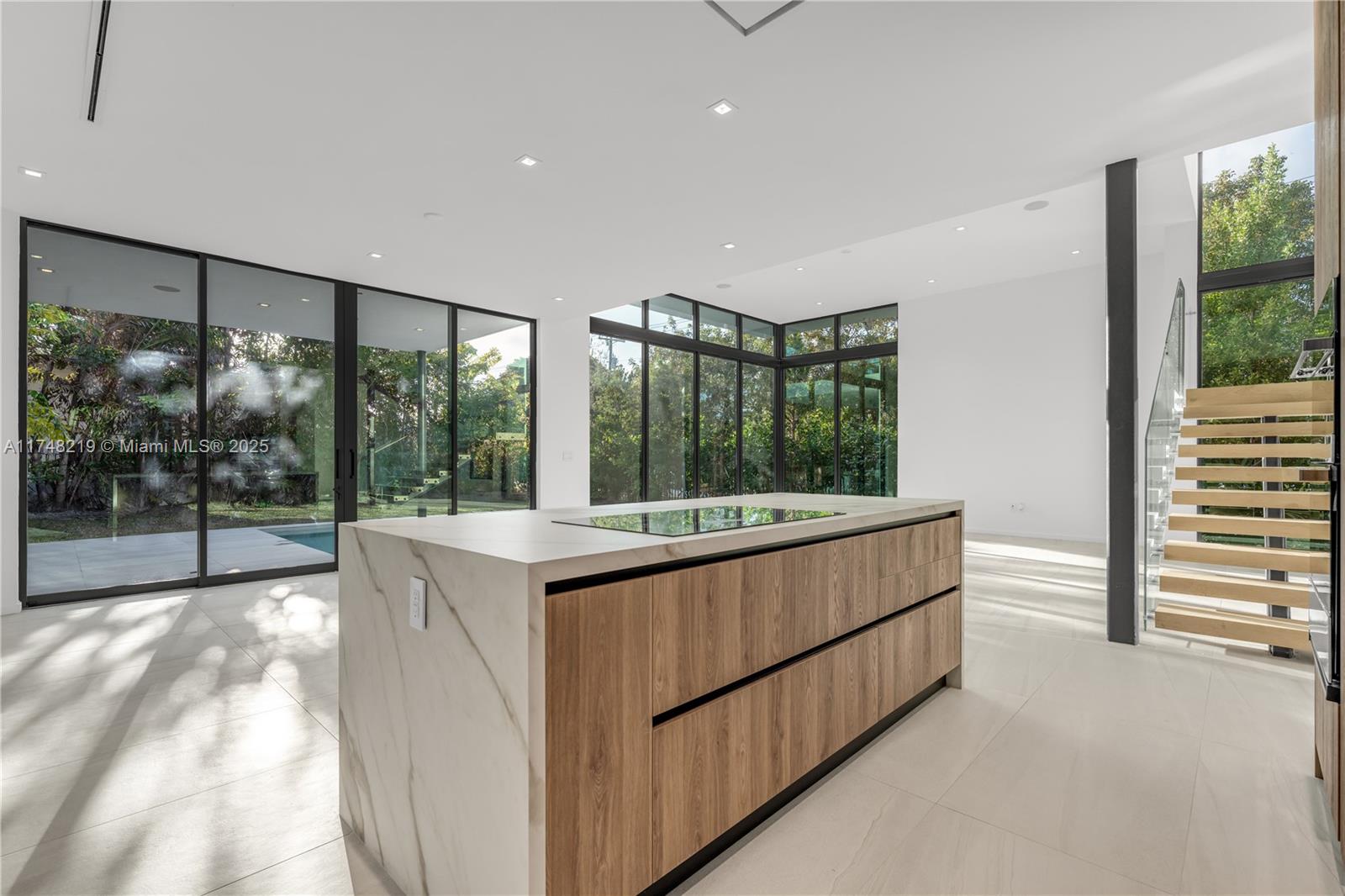 HOLLEMAN PARK - Residential