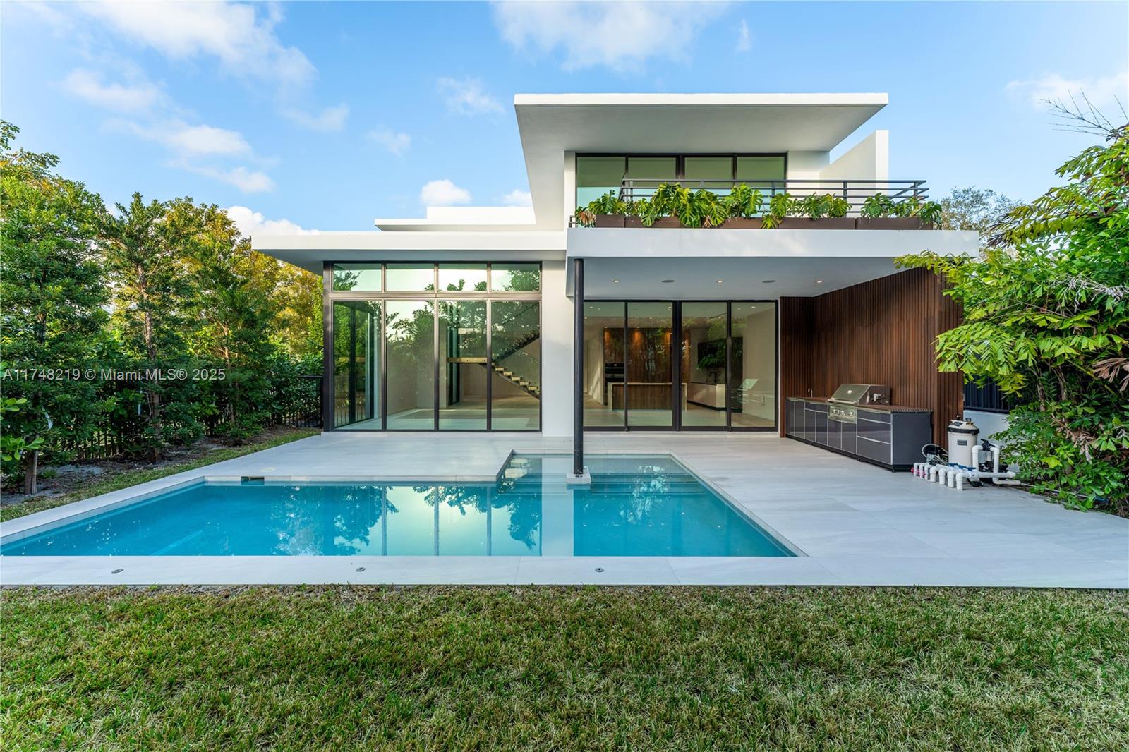 HOLLEMAN PARK - Residential