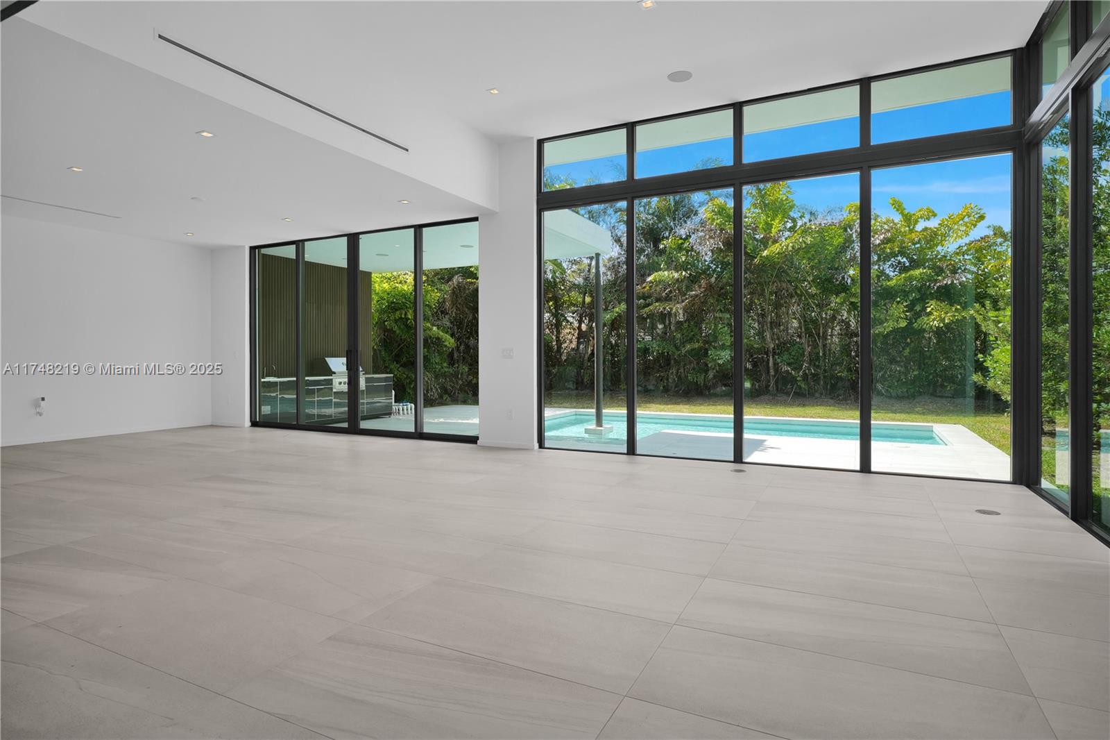 HOLLEMAN PARK - Residential