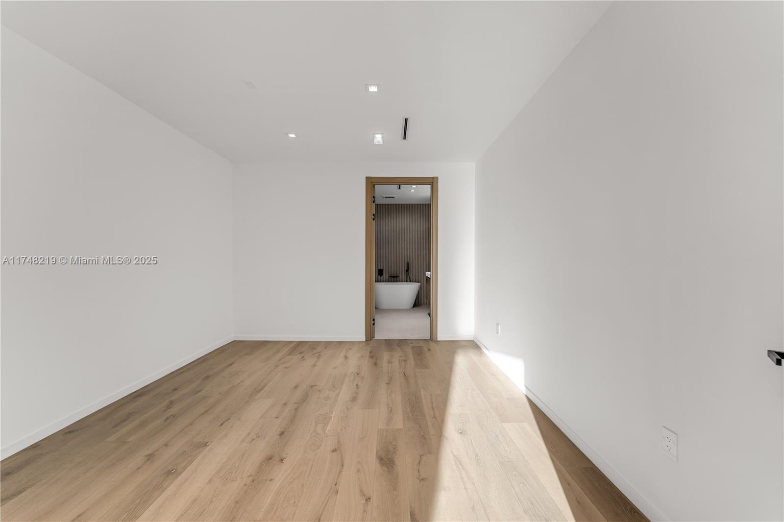 HOLLEMAN PARK - Residential