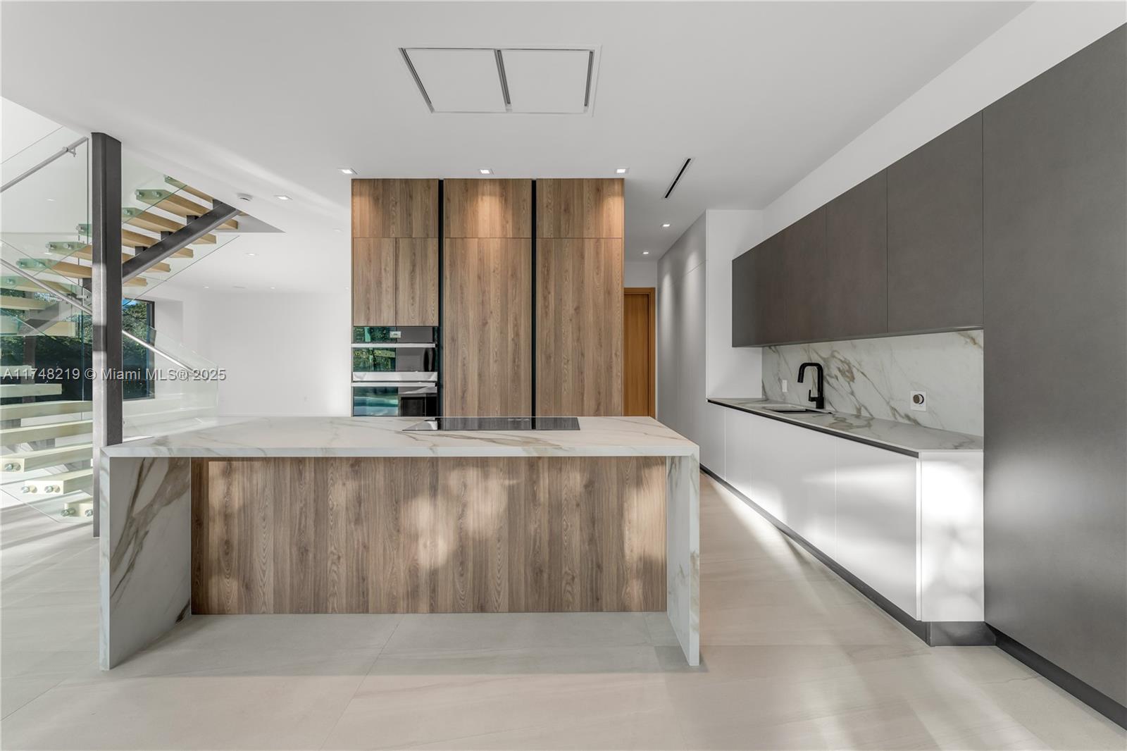 HOLLEMAN PARK - Residential