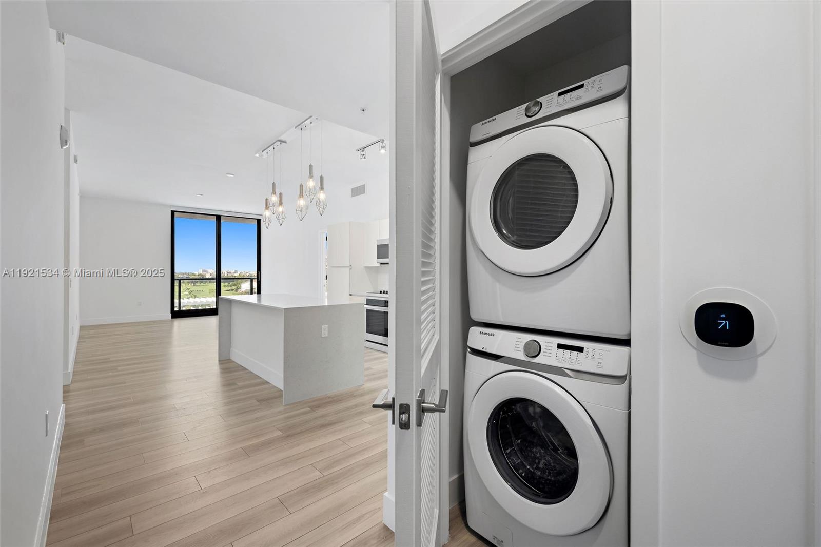 DIPLOMAT GOLF ESTATES - Residential